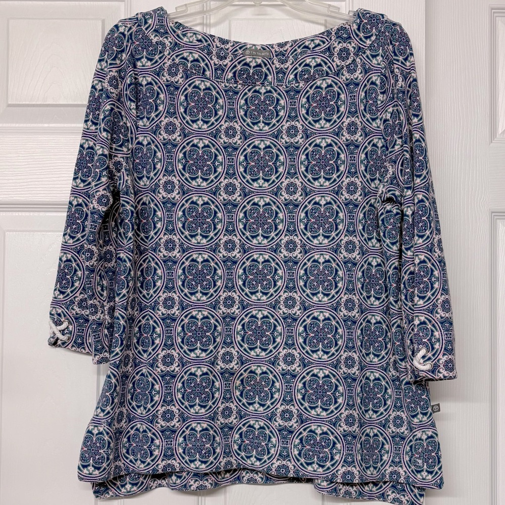 T by Talbots Medallion Print Top Sz L